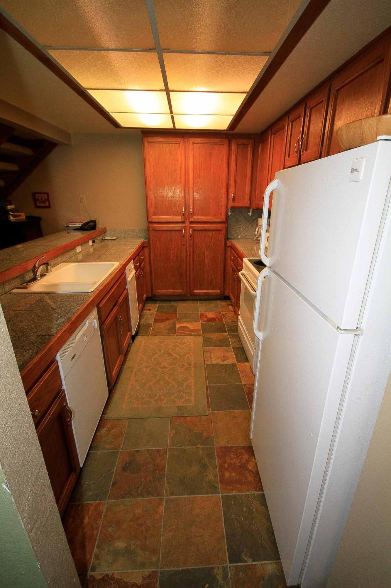Mountainback #97, Loft * Mammoth Lakes