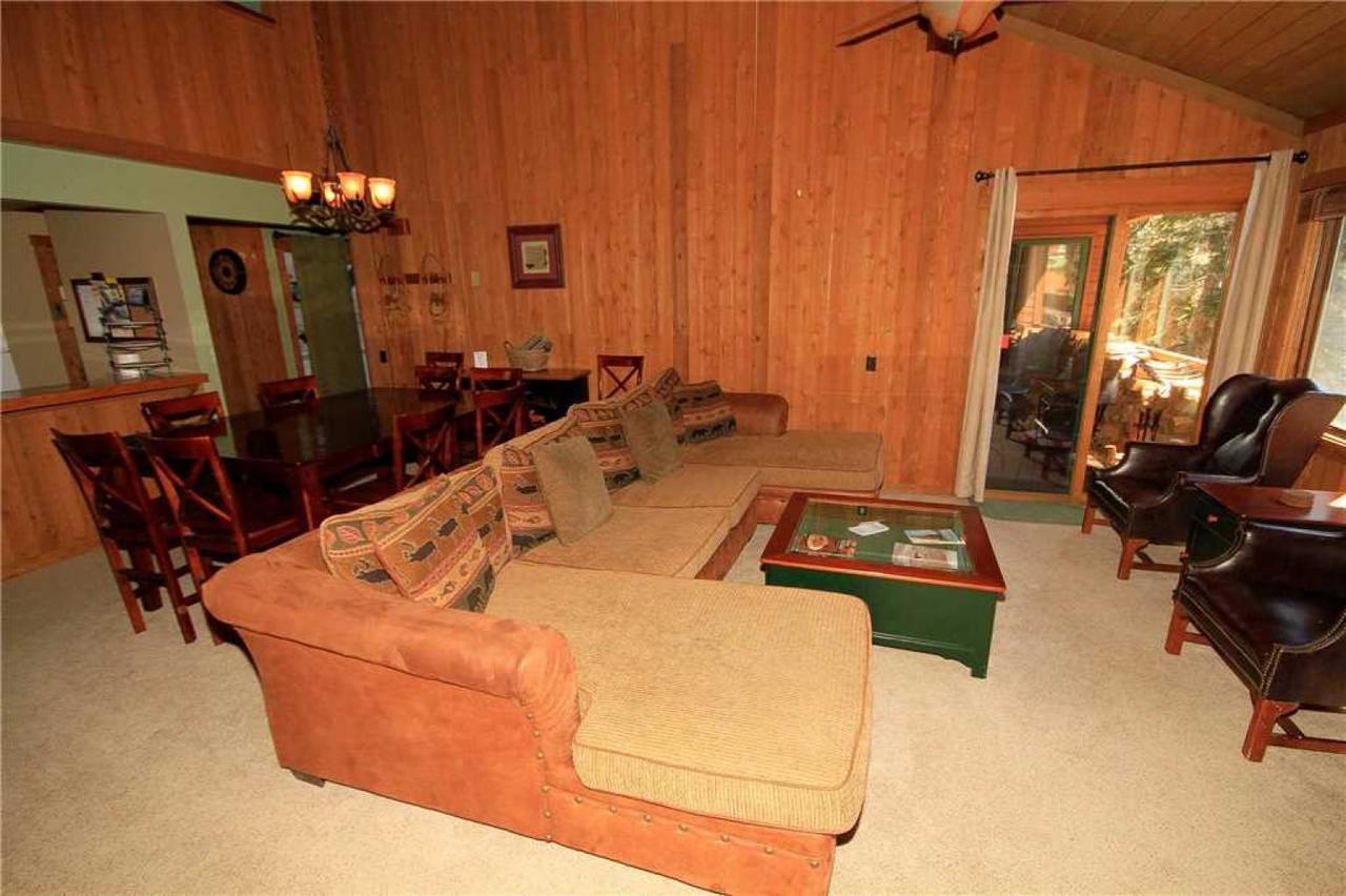 Mountainback #97, Loft * Mammoth Lakes